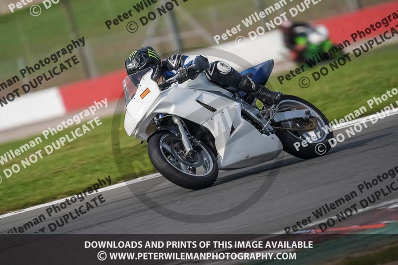 donington no limits trackday;donington park photographs;donington trackday photographs;no limits trackdays;peter wileman photography;trackday digital images;trackday photos